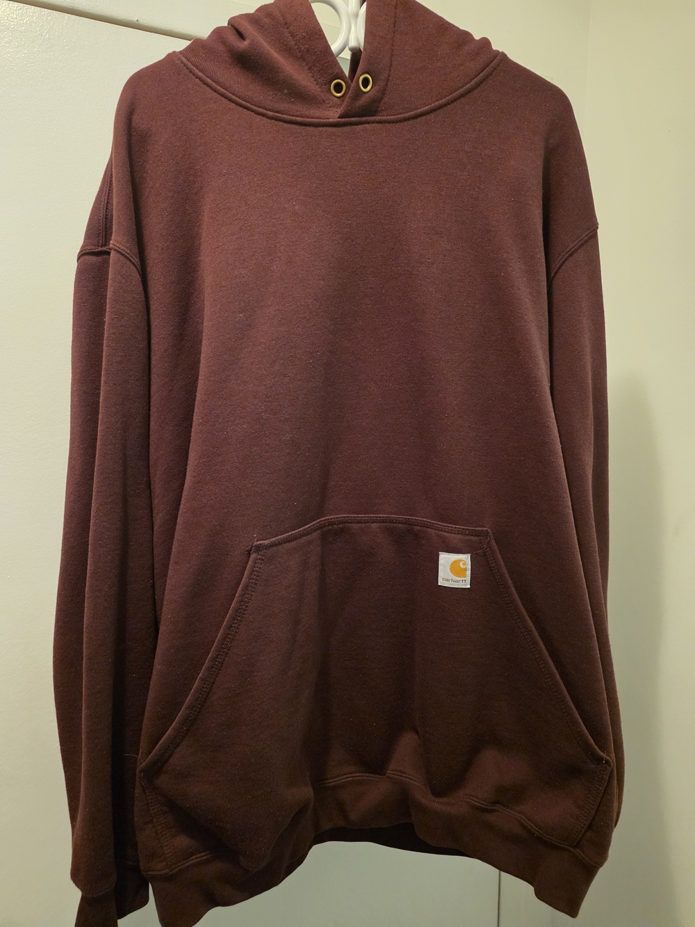 Carhartt Men’s Maroon Hooded Sweatshirt
